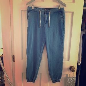 Levi’s Denim Jogger